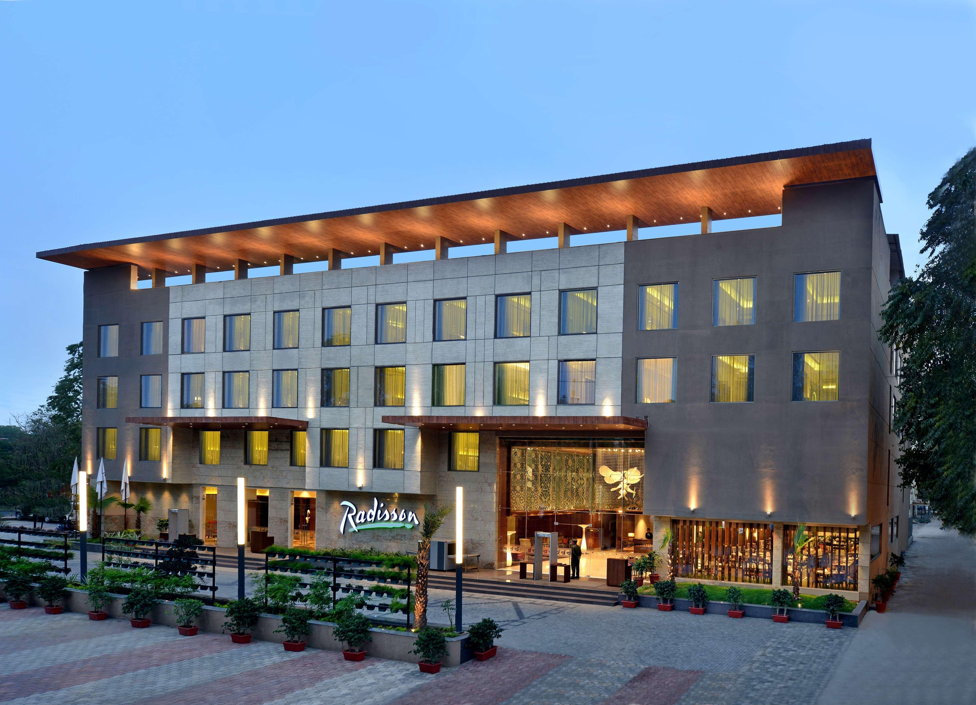 Radisson Gwalior Hotel Екстериор снимка