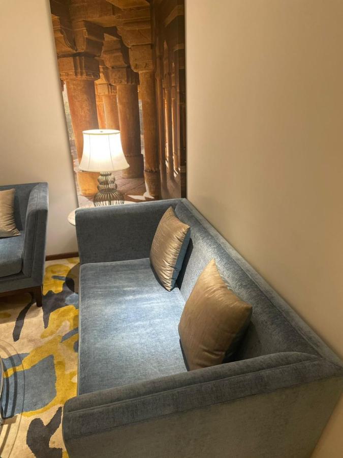 Radisson Gwalior Hotel Екстериор снимка